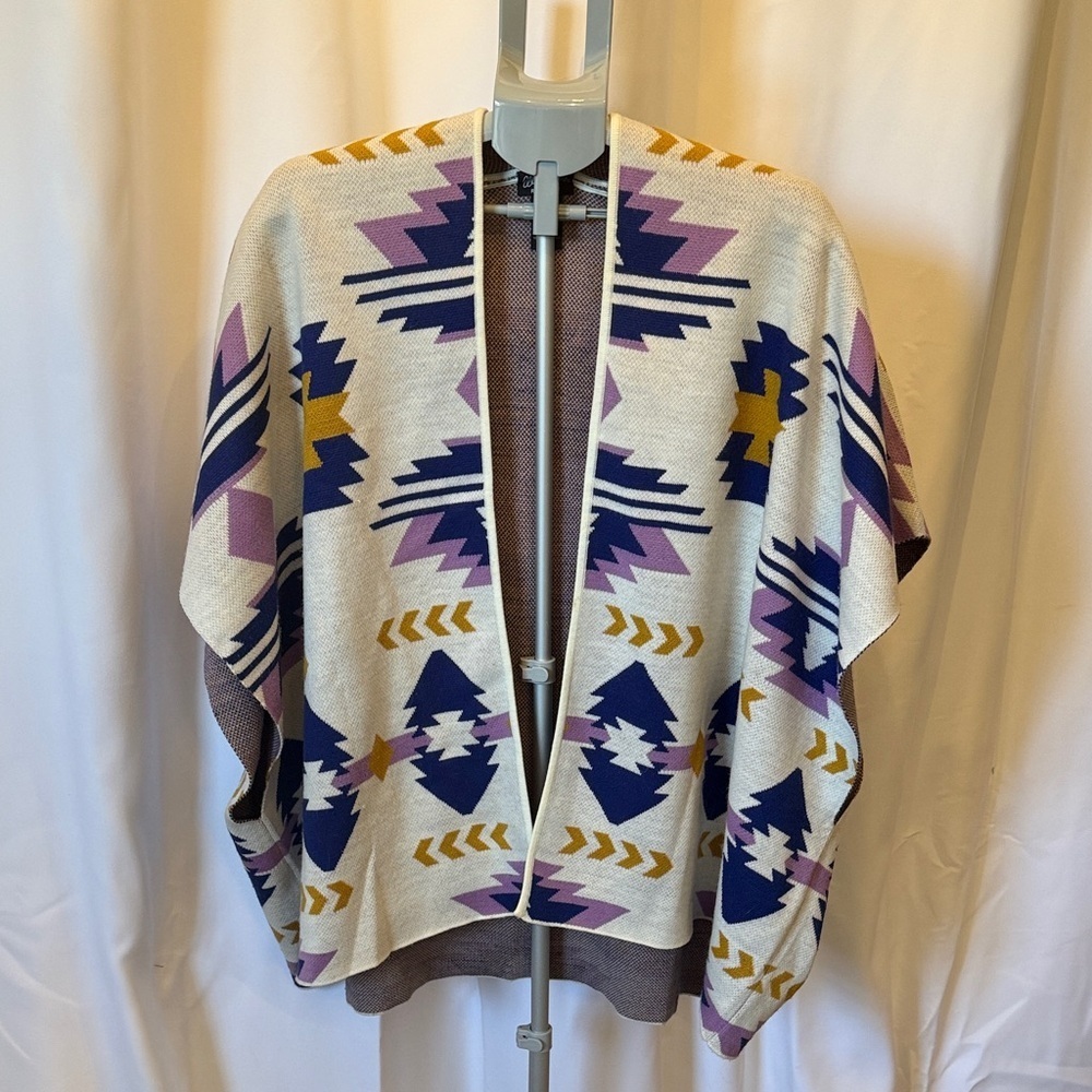 Wrangler Retro Purple blue and Cream Knit Poncho southwestern